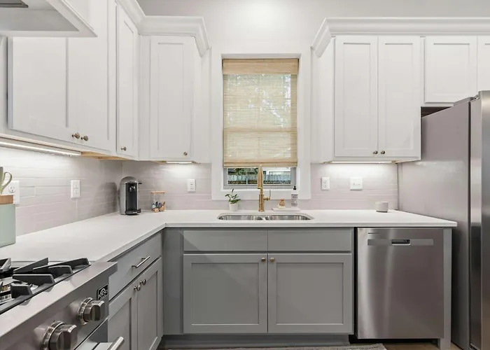 New Oaks Escape - King - River Ranch - Nespresso Holiday home