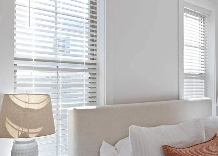 New Oaks Escape - King - River Ranch - Nespresso * Lafayette